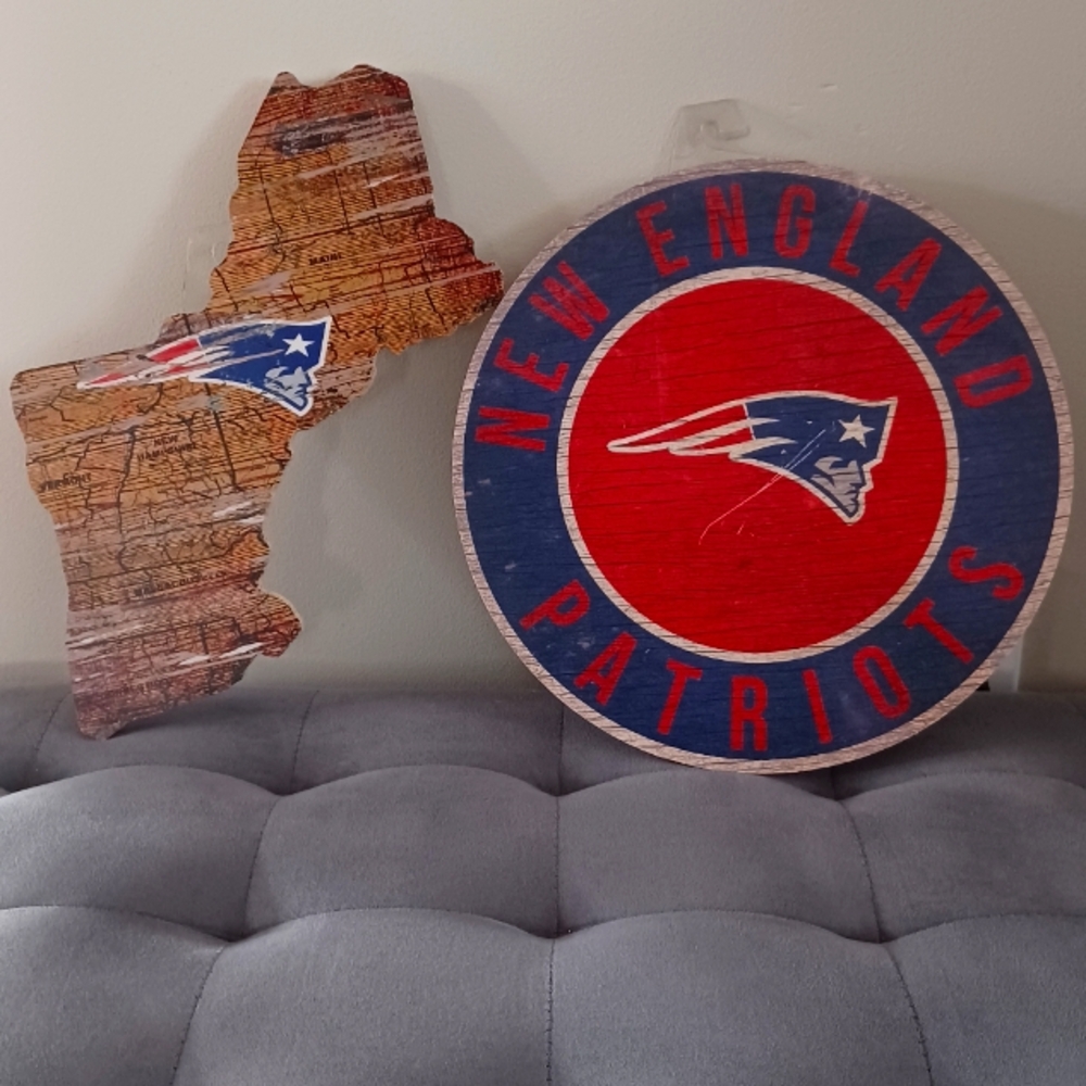 New England Patriots Wall Decor Set